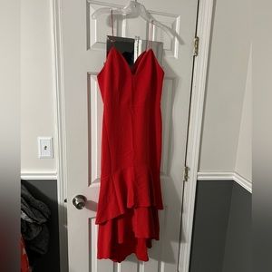 Alice + Olivia women’s ruffle dress